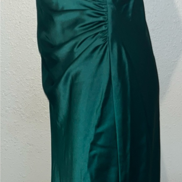 GORGEOUS ONE SHOULDER SATIN GOWN HOLIDAYS BRIDESMAIDS PROM - Picture 4 of 5
